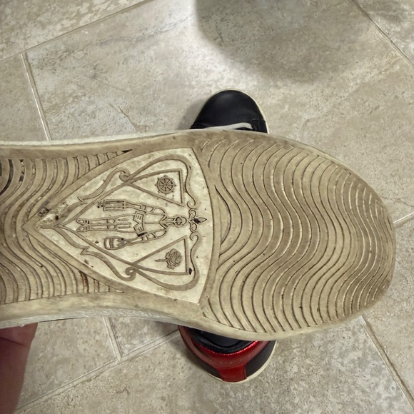 Gucci Kingsnake Leather Sneakers Men's Size: 10 - Picture 7 of 9